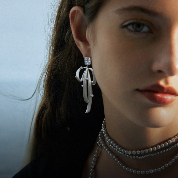 Bubble sugar cube ribbon earrings
