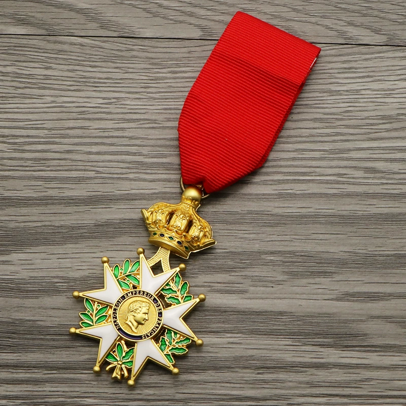 🏅Handcrafted team and individual medals of honor at the highest level