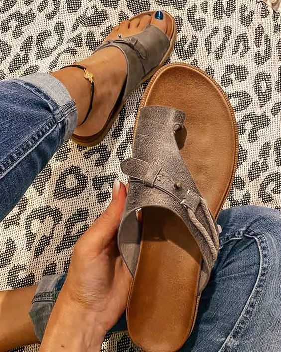 Genuine Leather Summer Ladies Orthopedic Casual Toe Separation Slippers With Arch Support