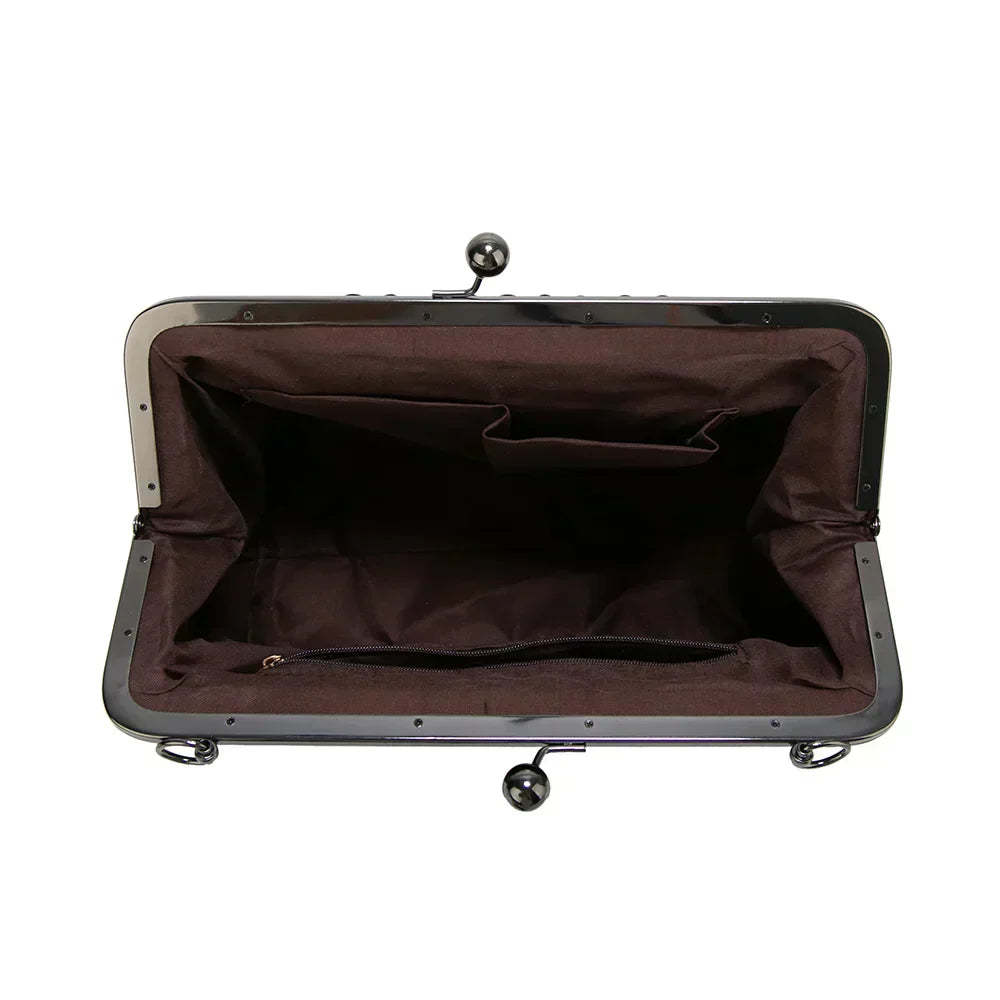 Johanna’s Classic Charm | Timeless Bag