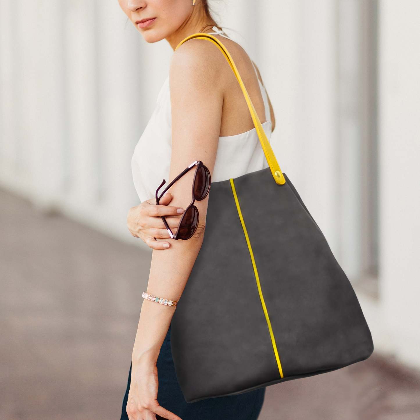 Two-tone Colour Shoulder bag -update-yx003