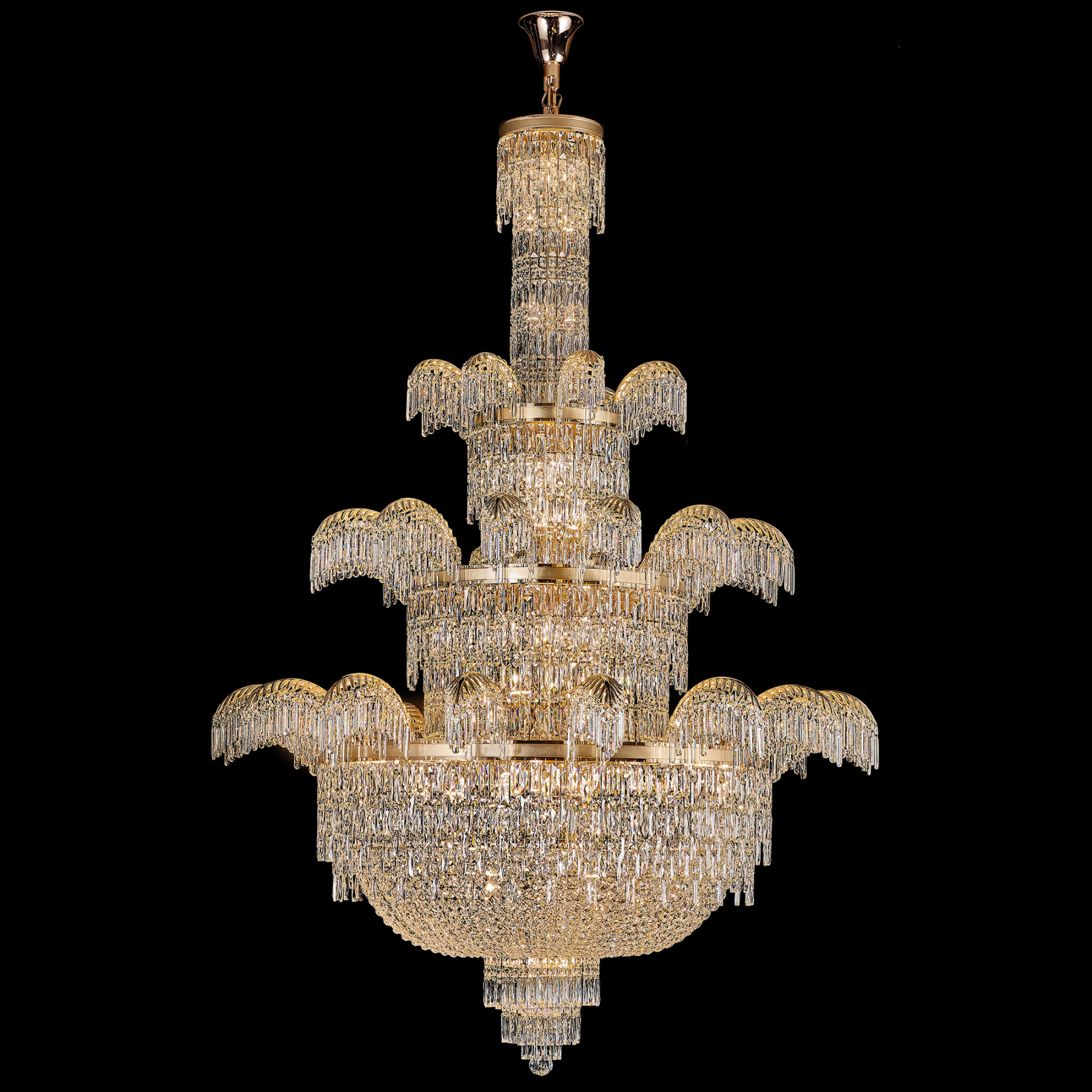 Luxurious Multi-Tier Crystal Chandelier – A Statement of Grandeur