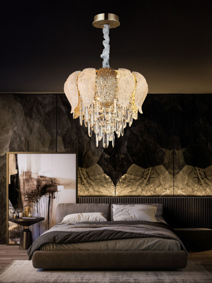Elegant Cascading Crystal Chandelier – A Masterpiece of Luxury Lighting