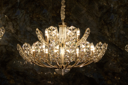 Exquisite Crystal Petal Chandelier - Modern Luxury for Your Interiors
