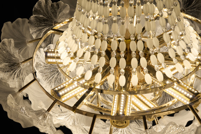 Floral Frosted Crystal Chandelier - Nature-Inspired Elegance for Modern Living