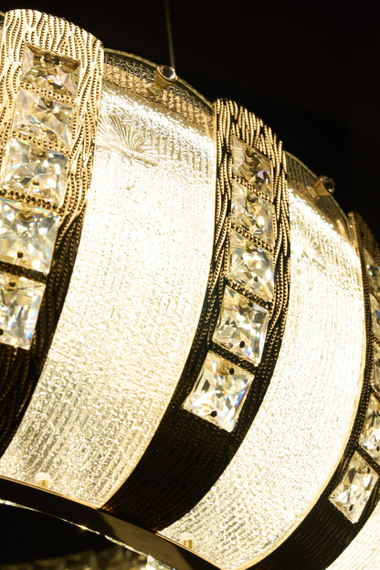 Modern Luxury Crystal Ceiling Light – A Masterpiece of Elegance