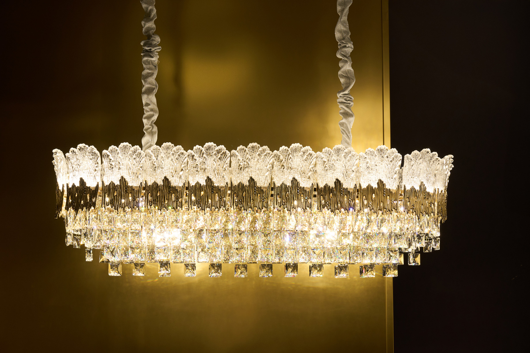 Luxurious Cascading Crystal Chandelier – A Masterpiece of Modern Elegance
