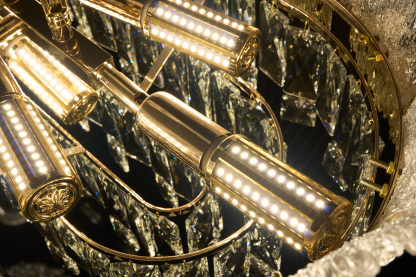 Luxurious Cascading Crystal Chandelier – A Masterpiece of Modern Elegance