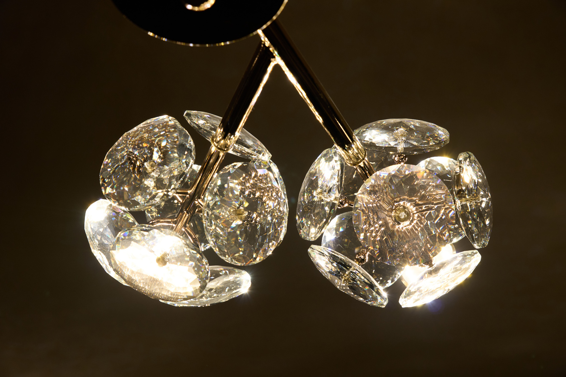 Modern Cluster Crystal Chandelier - The Epitome of Contemporary Elegance
