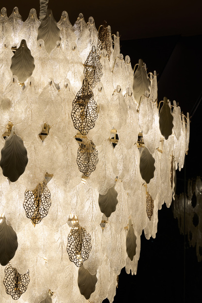 Grand Cascading Crystal Chandelier – Opulent Elegance for Luxurious Interiors