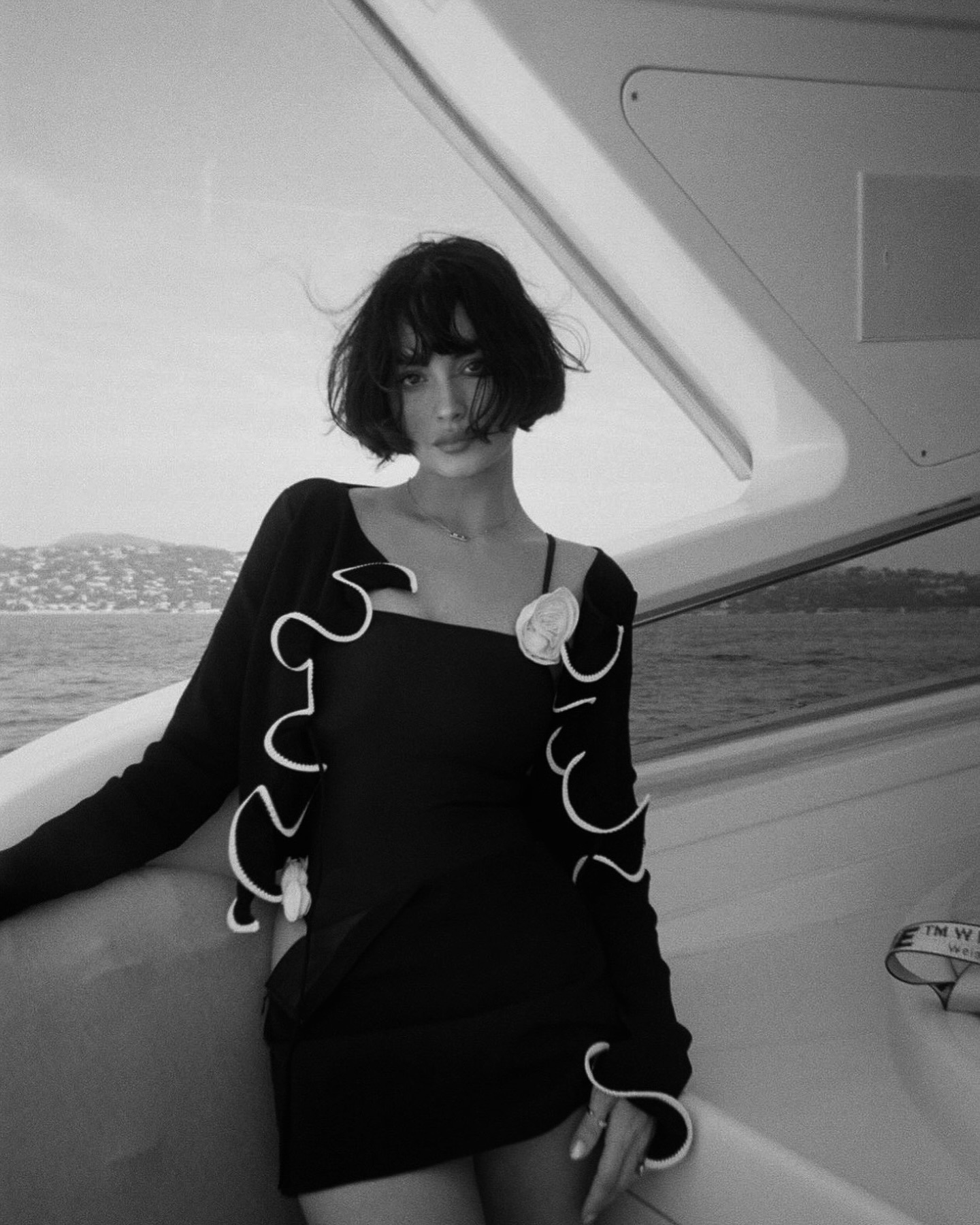 Spring Floral Edge Stitching Contrast Color Black Long Sleeve Knitted Cardigan Women Slimming Short Top Women