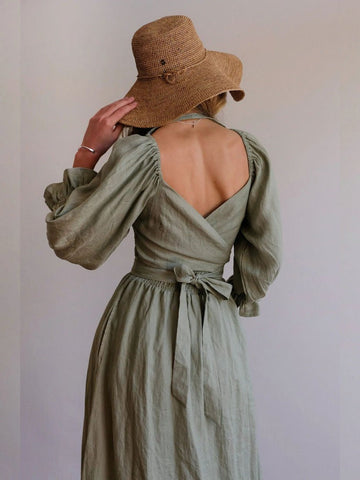 DRESS