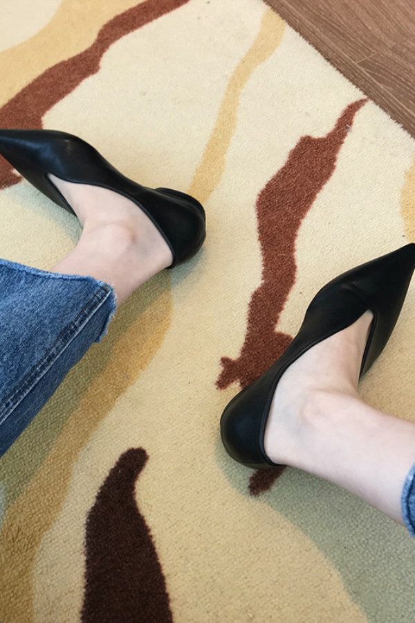 Retro Pointed-toe Low-cut Flat Shoes