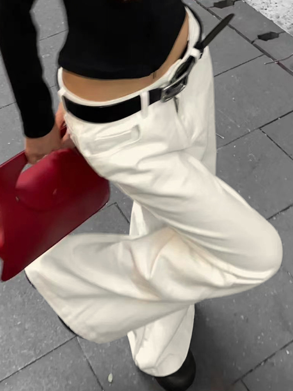 White Low Waist Mopping Flare Jeans