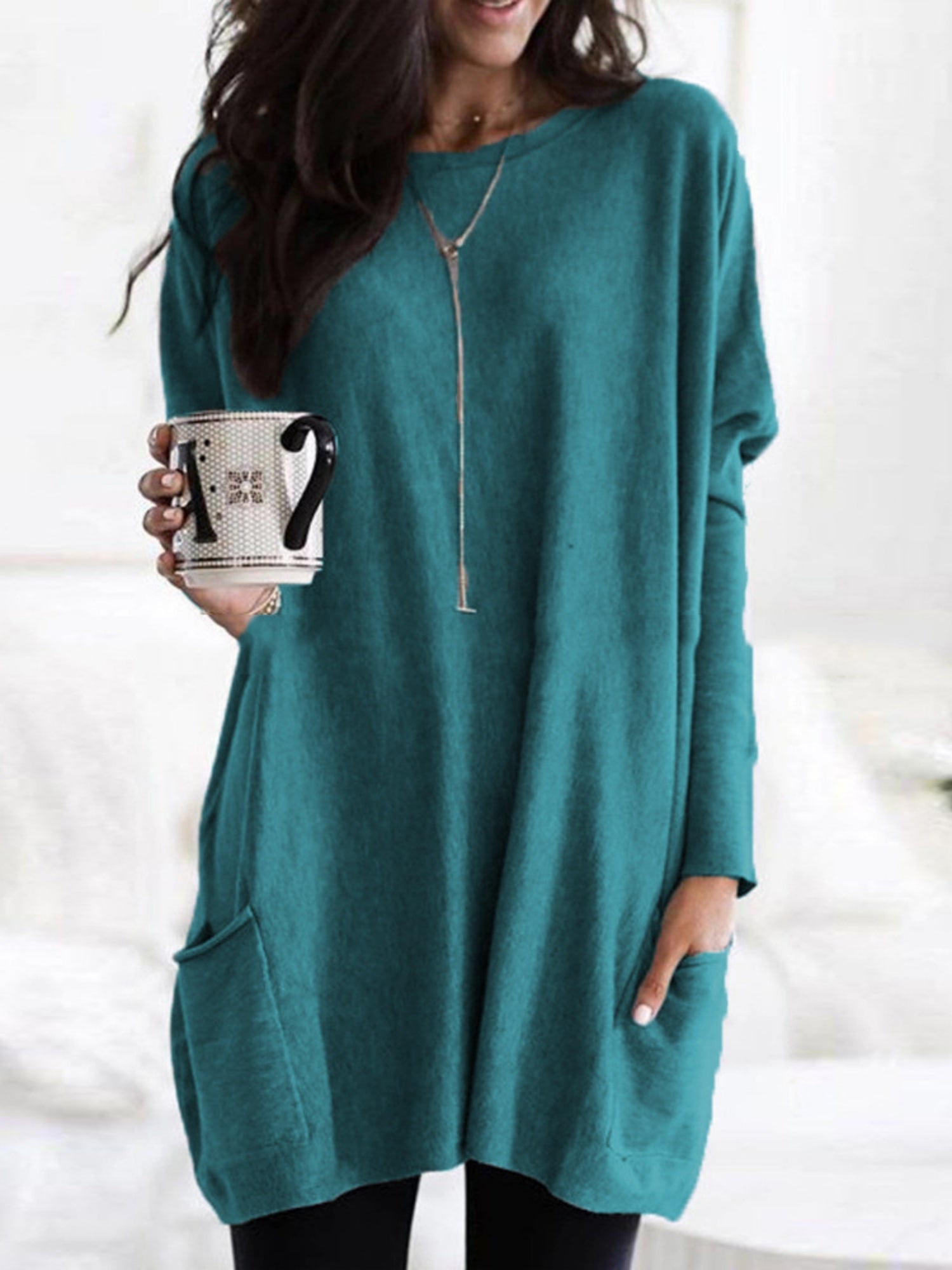 Pocket Round Neck Long Sleeve T-shirts