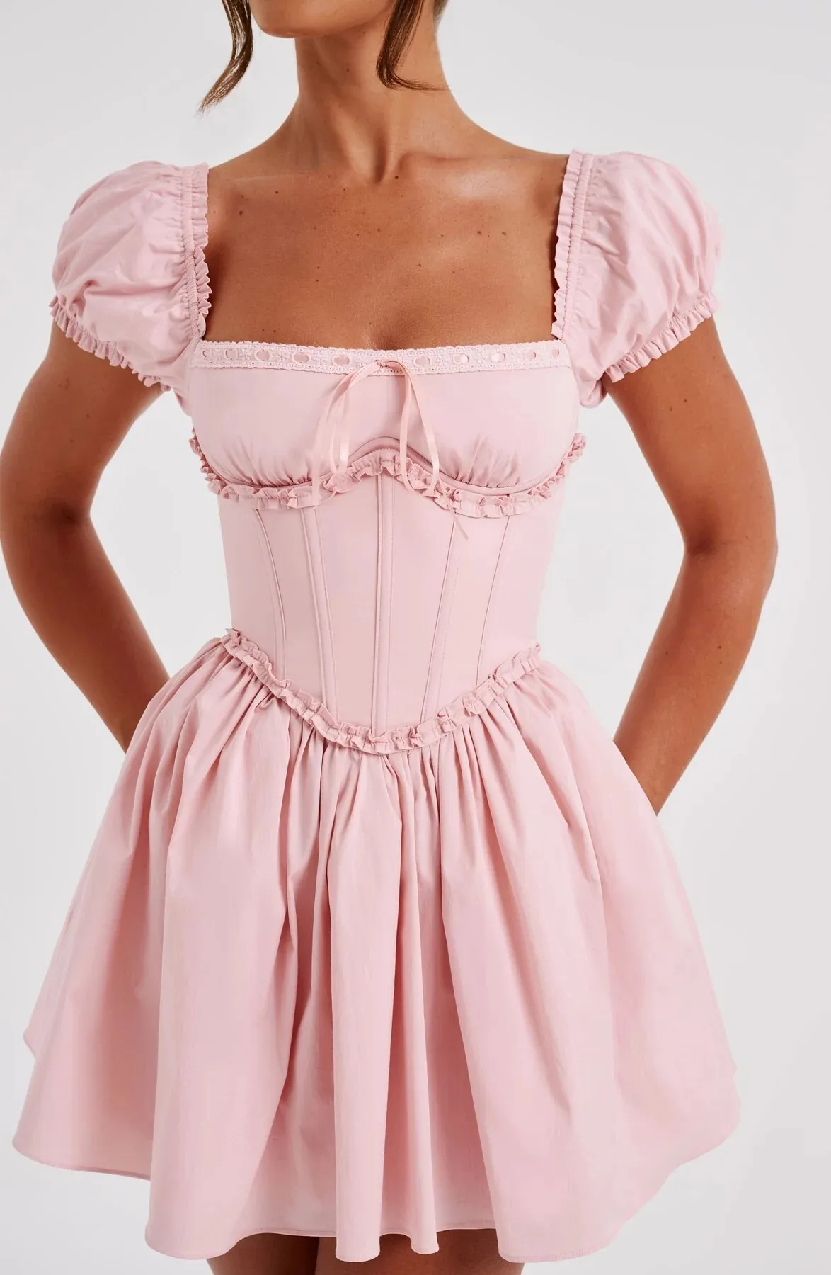 Elegant Sleeveless Tight Pleated Dress For Women Autumn New Sexy Backless Short Skirt Party Club Slim Evening Dress