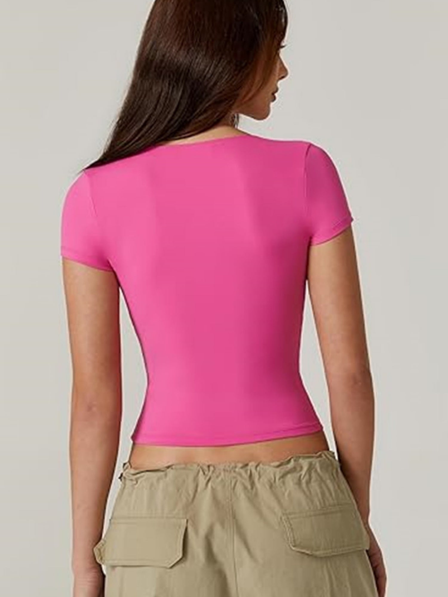 V-neck Short Sleeves Slim-fit T-shirts