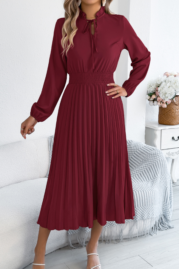 Solid Color Long-sleeved Fitted Waist Pleated Elegant Midi Dress