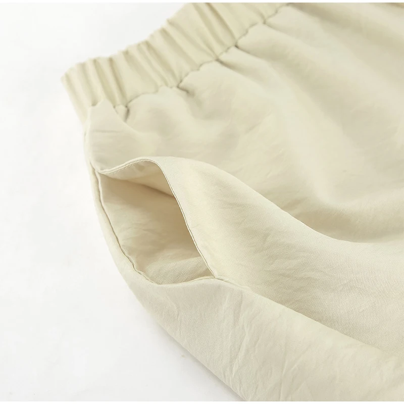 Loose Ruffles Shorts Set For Women 2 Pieces V Neck Hollow Out Shirts Wide Leg Short Pants 2025 Spring Summer Lady White Suit