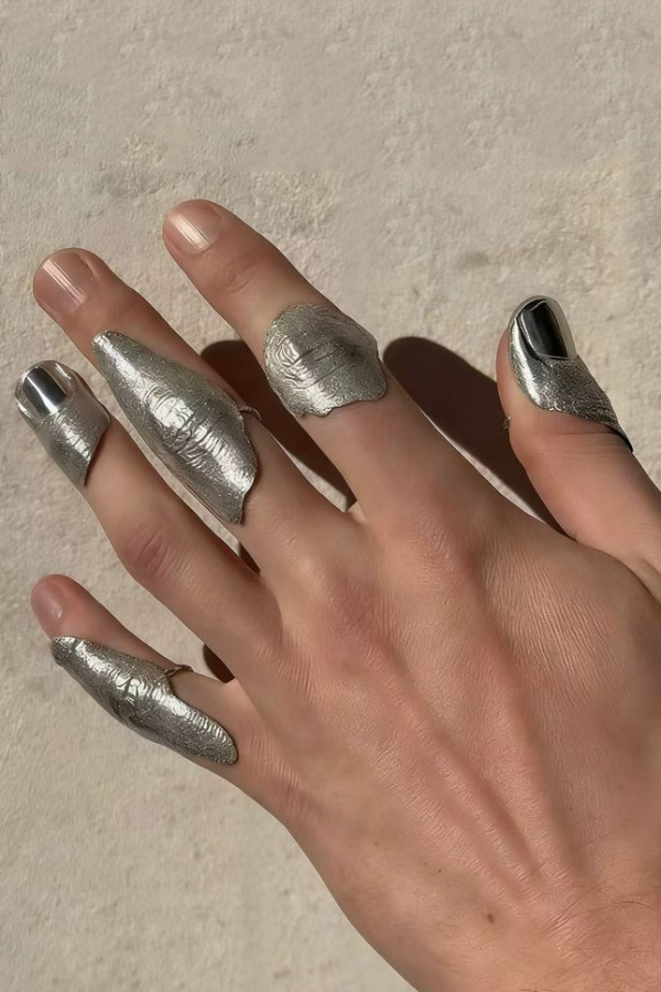 Fashionable Irregular Pleated Metal Ring