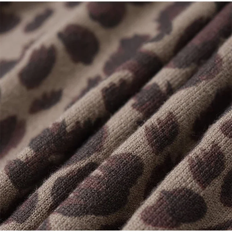 Leopard Knit Pullover Women Casual Loose Round Neck Long Sleeves Sweater Tops 2025 Spring Summer Fashion Lady Y2K Streetwear