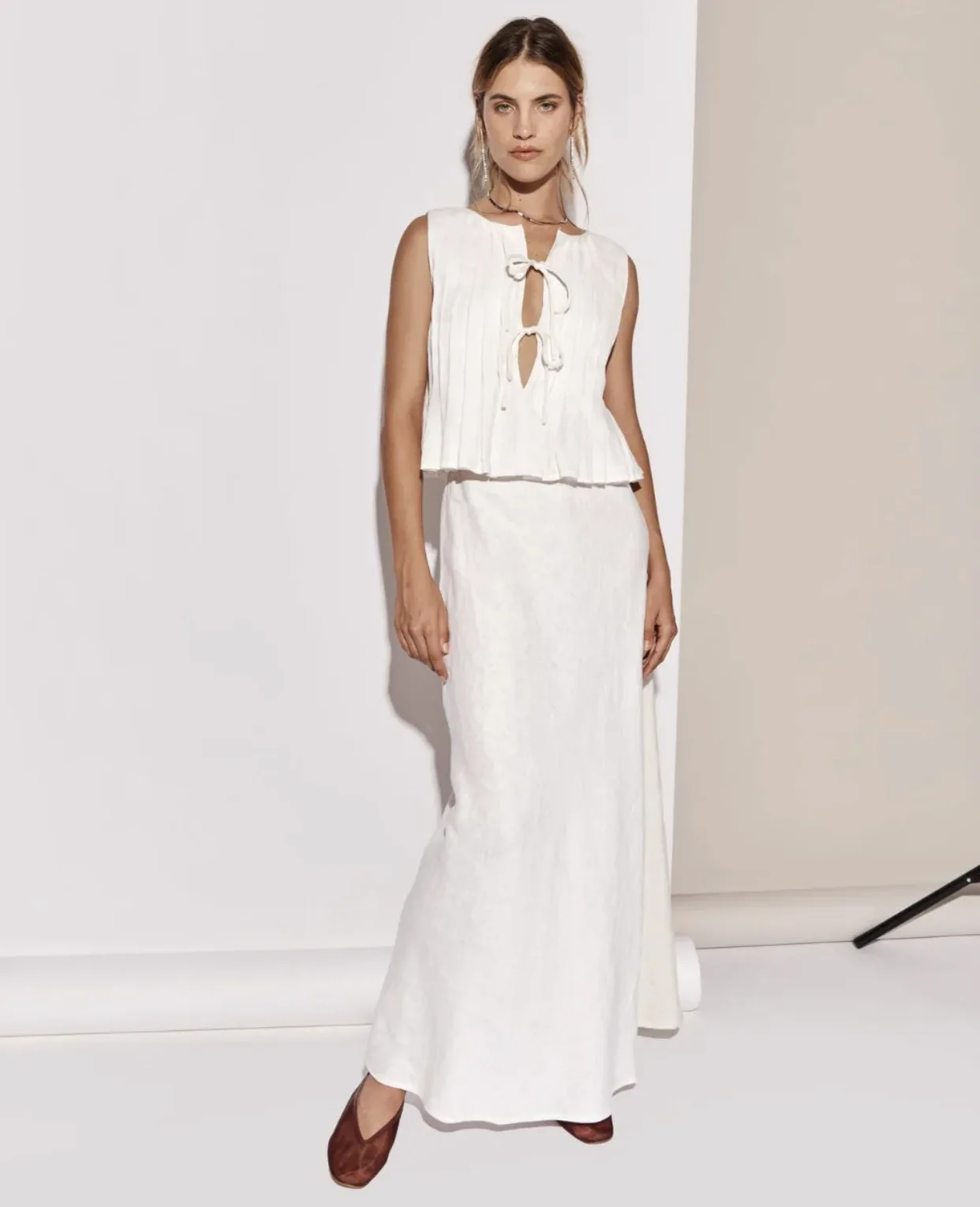 White Bandage Ribbed Tank Top Shirts For Women Hollow Out Sleeveless Slim Summer Fashion Vest Women's Lace-Up Vest Y2k Top