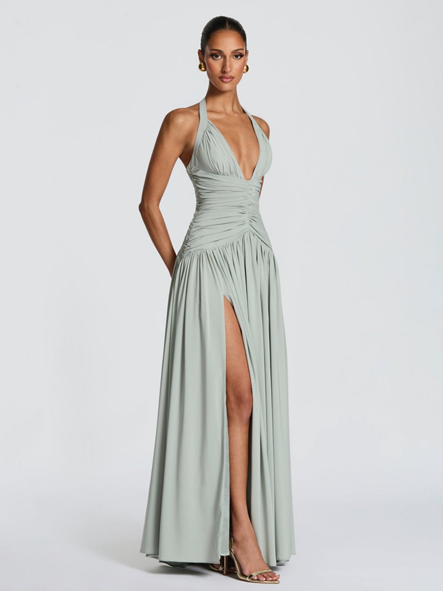Pleated High Fork Halter Neck And Backless Maxi Dresses