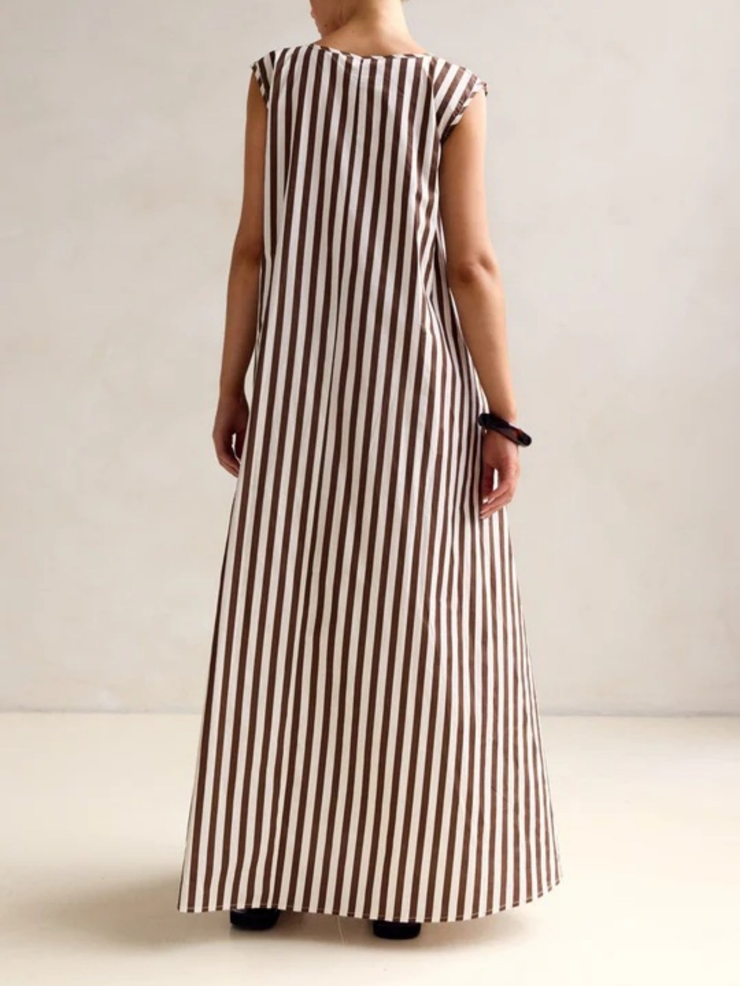 Polka Dots U-neck Sleeveless Large Skirt Maxi Dresses