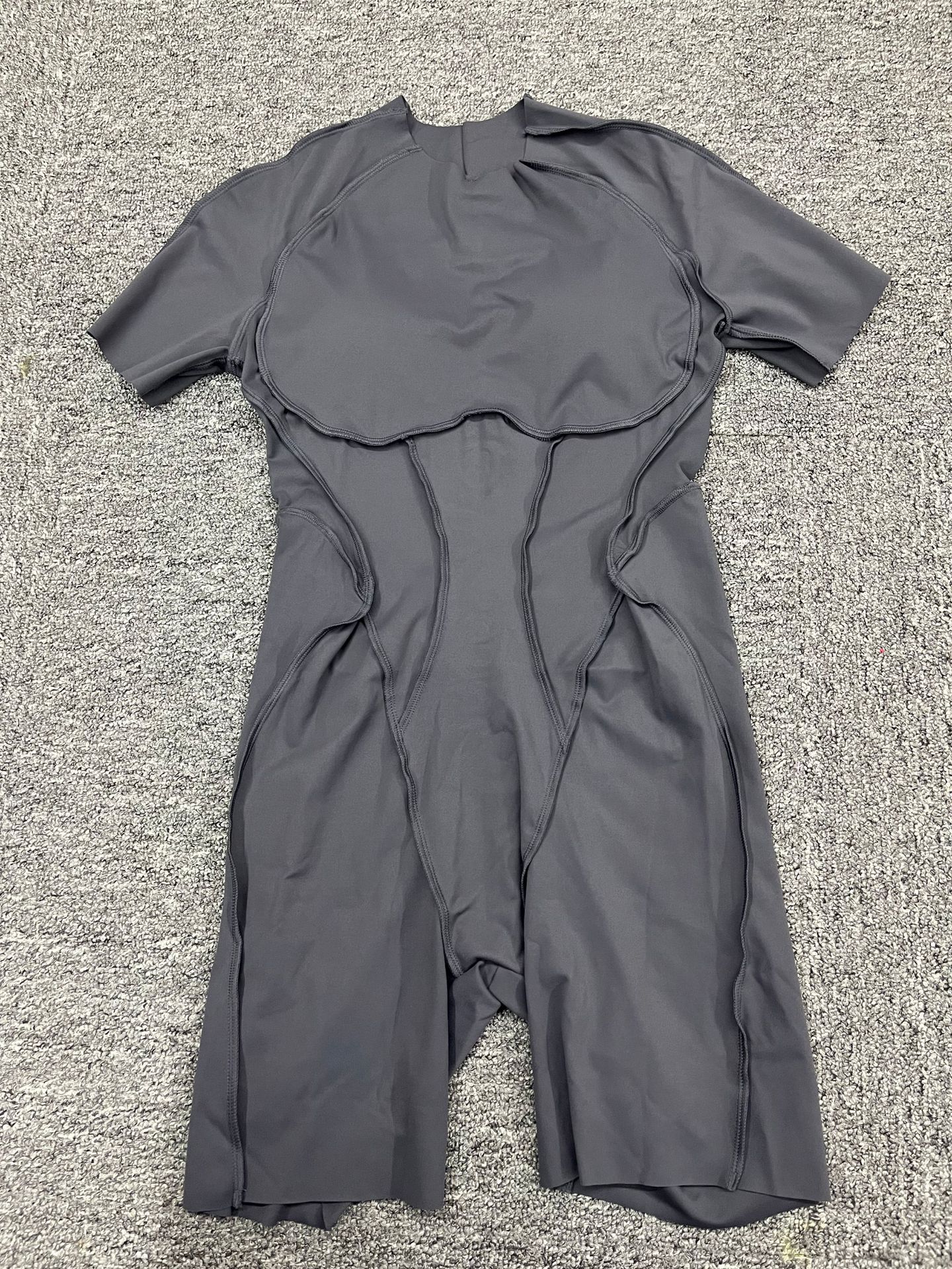 Three Dimensional Beauty Sports Yoga Jumpsuit One Piece Tight Short Sleeve Hollow Out Cutout out Beauty Back Jumpsuit Women Fitness Clothes
