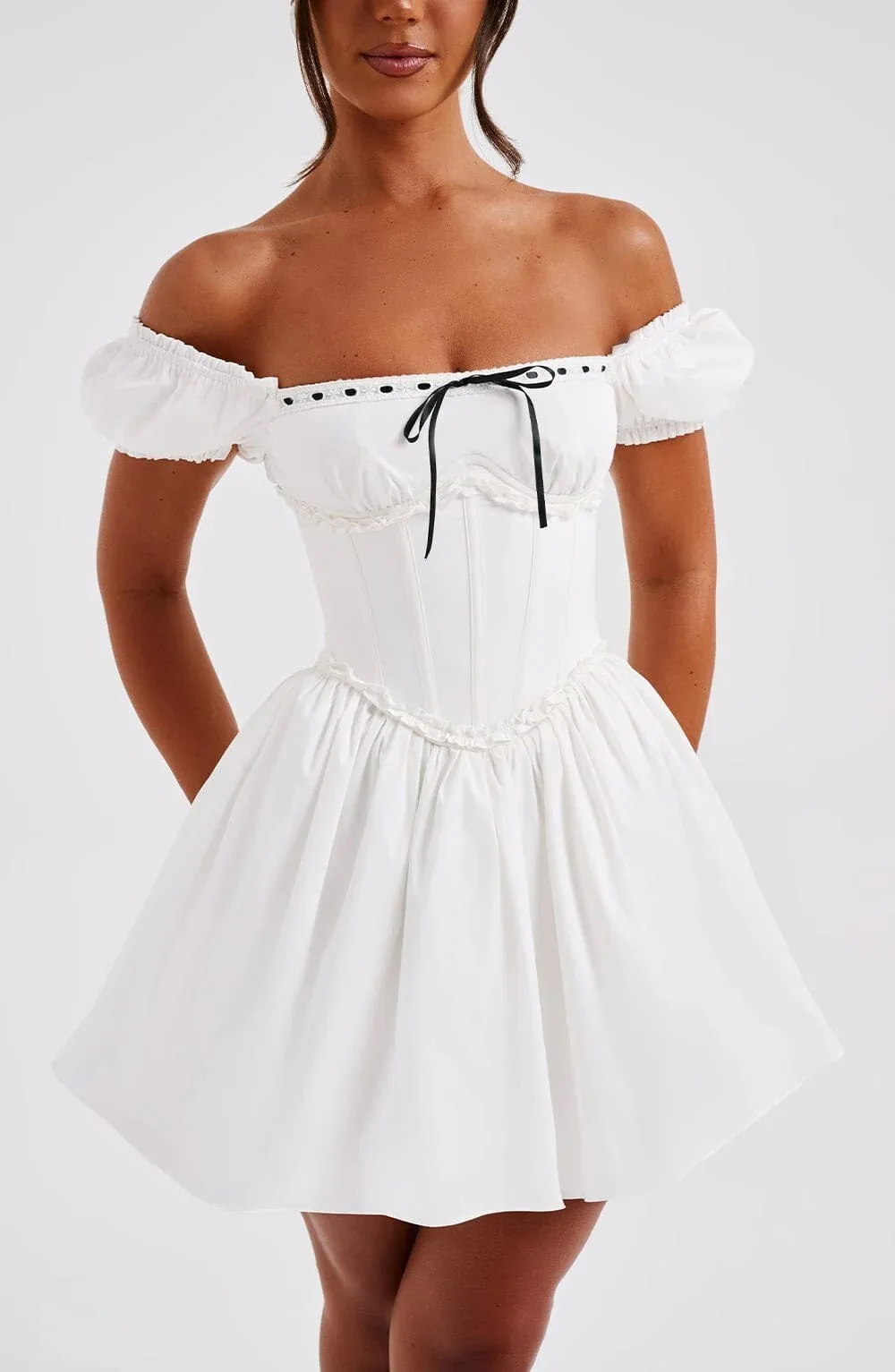 Elegant Sleeveless Tight Pleated Dress For Women Autumn New Sexy Backless Short Skirt Party Club Slim Evening Dress