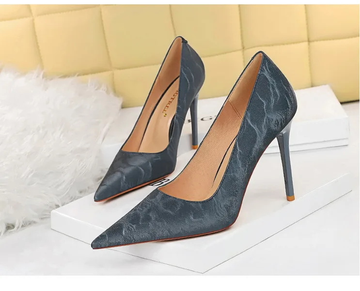 Shoes Retro Women Pumps Pointed Toe Stiletto High Heels Women's Sexy Nightclub Shoes New Heels Shoes Female Pumps