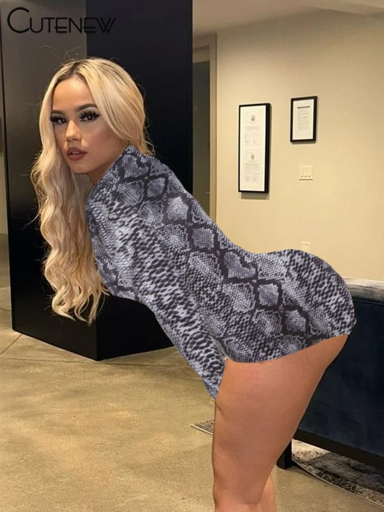 Popular Leopard Print Women Playsuit Autumn New Fashion Full Sleeve O-neck Skinny Stretch Rompers Mujer Street Clubwear