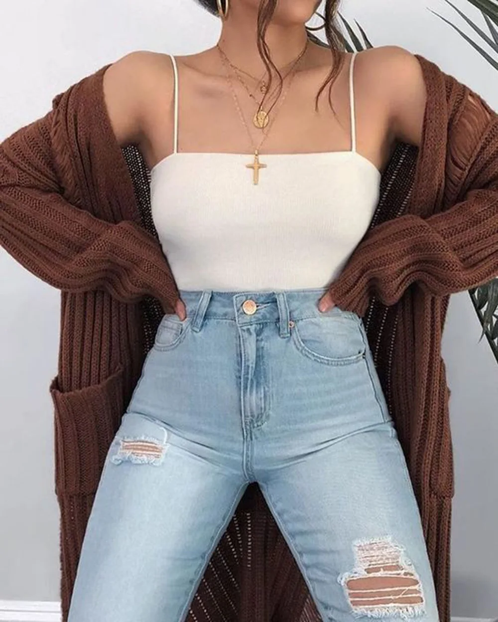 Basic Spaghetti Strap Tank Top Bra Summer White Tops For Women 2025 Backless Slim Sleeveless Camisole Cropped Bandeau Tops