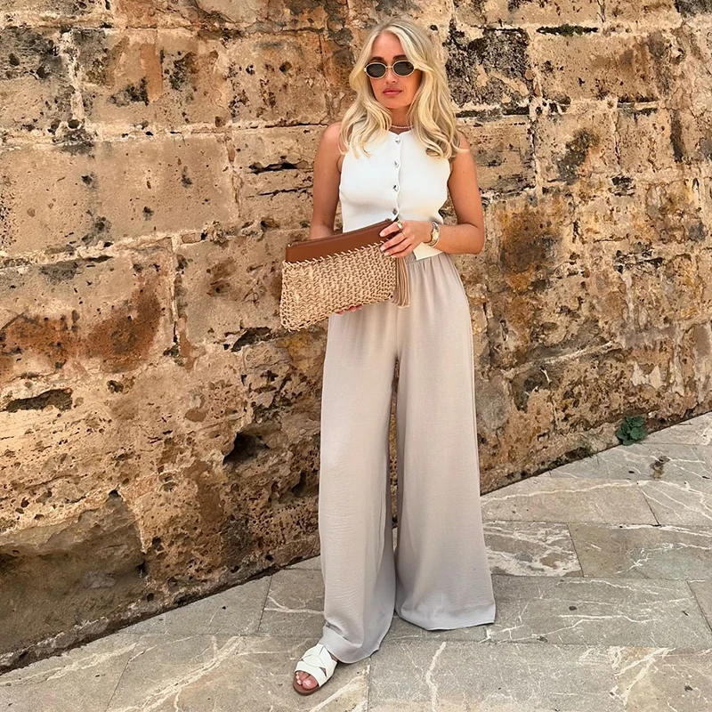 Fashion Knitted Vest Top for Women Short Sleeve V-neck Buttons Loose White Waistcoat Cardigan Female Autumn New in Outwears