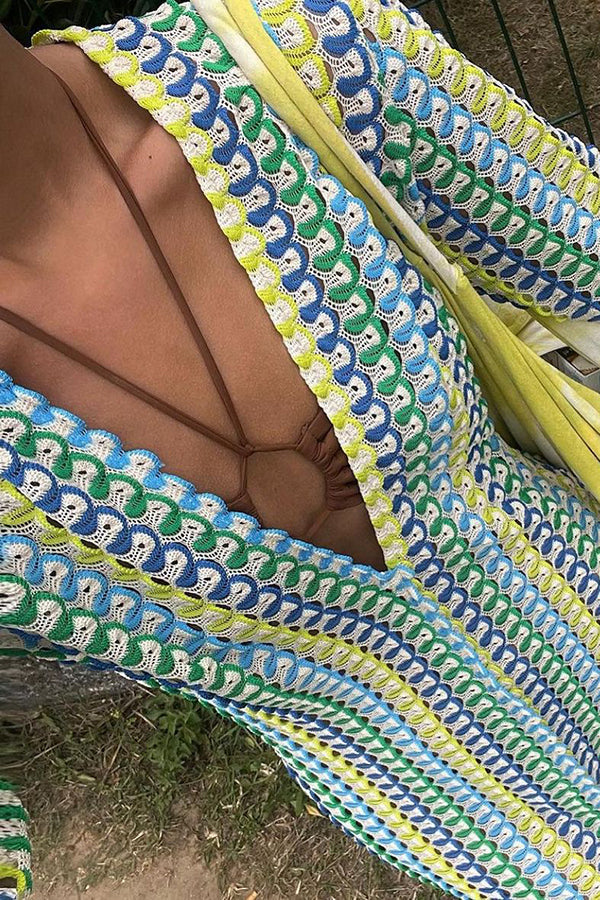 Elegant women's cardigan beach knitted colorful wave print long sleeved vacation dress