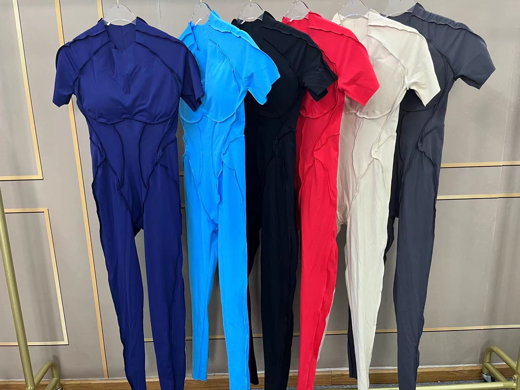Autumn Winter Three Dimensional Backless Tight Short Sleeved Trousers Jumpsuit One Piece Sports Yoga Jumpsuit