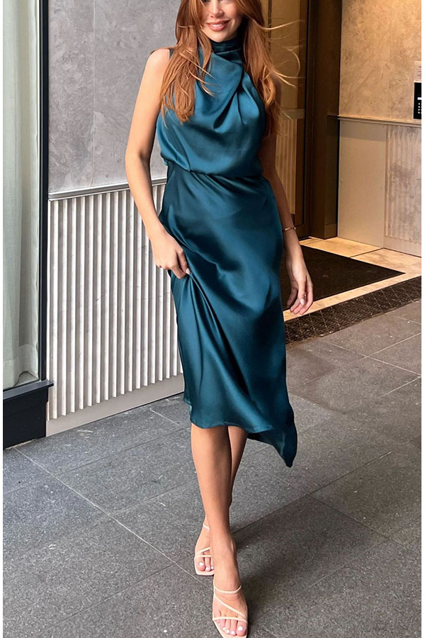 Classic on You Satin High Cowl Neck Top and Elastic Waist Pocket Loose Pants Set