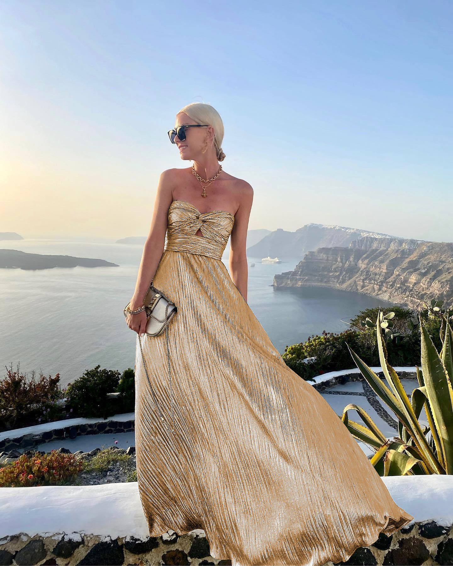 Women's new sexy wrapped chest bronzing solid color party dress INS casual swing dress