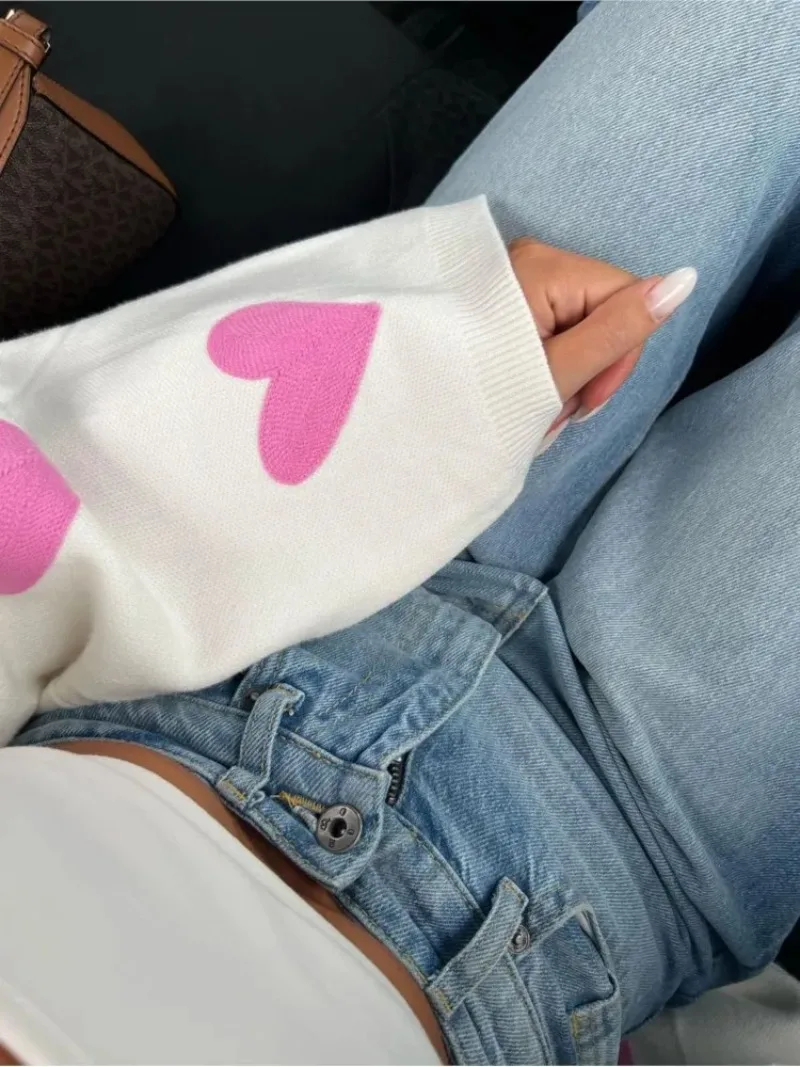 Knitted Women Cardigan Long Sleeve Loose Deep V Neck Sweater Women's Casual Embroidery Heart Women Autumn Coat 2025 New