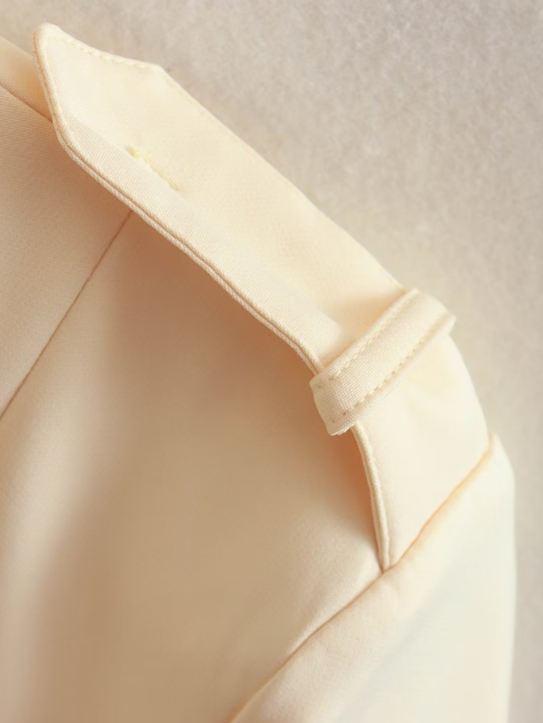 Women Cutout out sets Top High Waist Pleated Design Work Pant sets