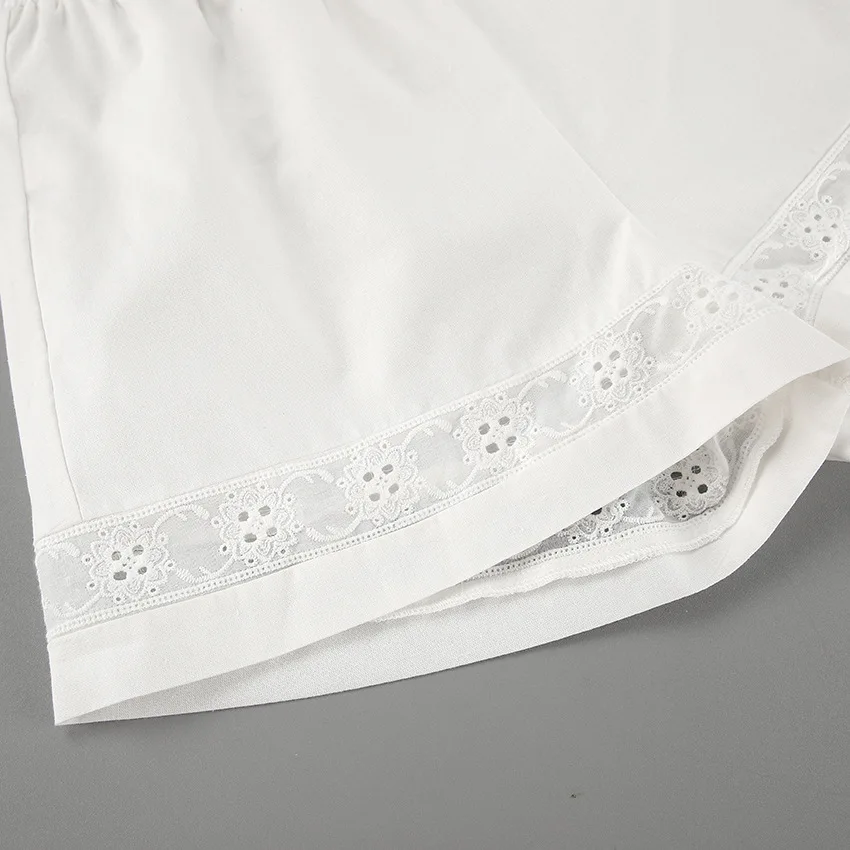 Fashion White Cotton Linen Hollow Out Lace Up Top And Short Pants Suit Women's Loose Top Casual Splice Sets Lady Summer