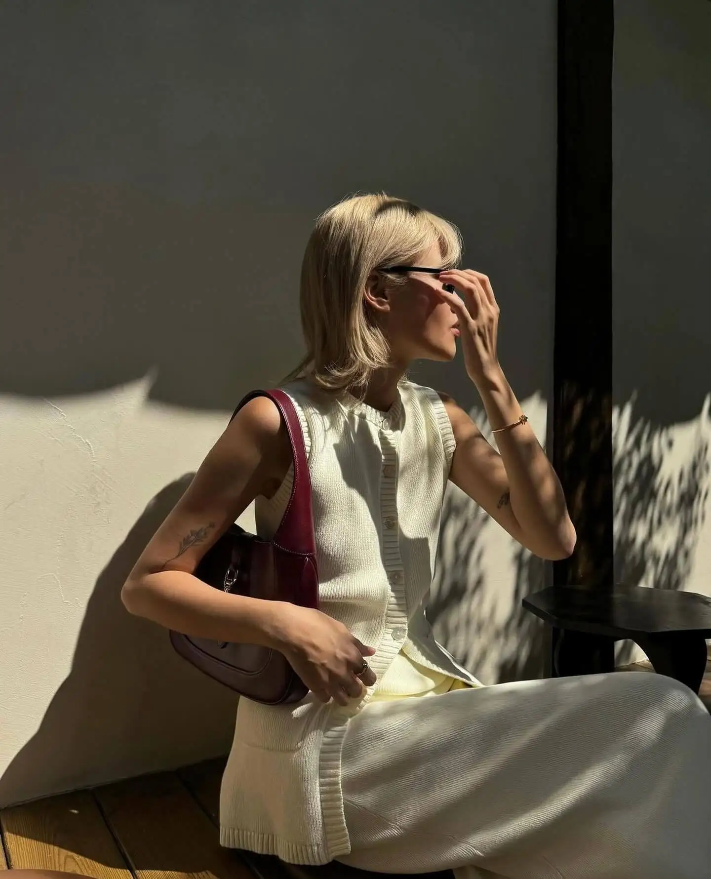 Elegant Knitted Slim Skirt Suit Women's Suit 2 Fashion Solid Color High Waist Slit Vest Casual Sleeveless Long Skirt Suit