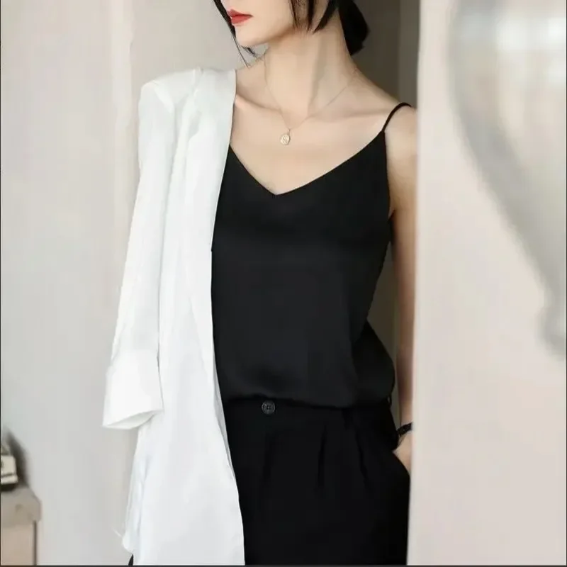 Sexy Strap Crop Top Fashion Silky Camisole Women's Inner With White Bottoming Satin Top Summer V-neck Thin Section Y2K Camisole