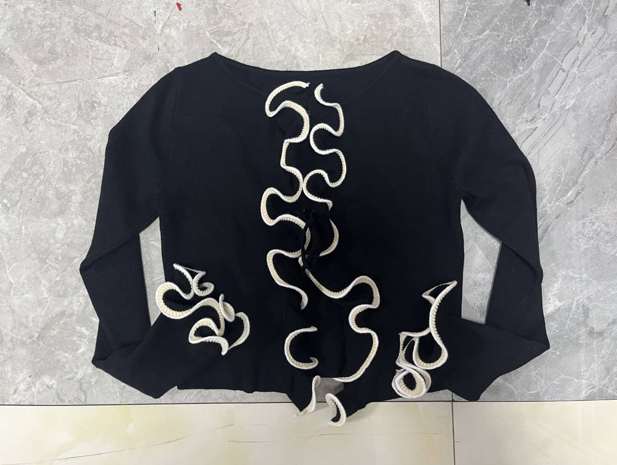 Spring Floral Edge Stitching Contrast Color Black Long Sleeve Knitted Cardigan Women Slimming Short Top Women