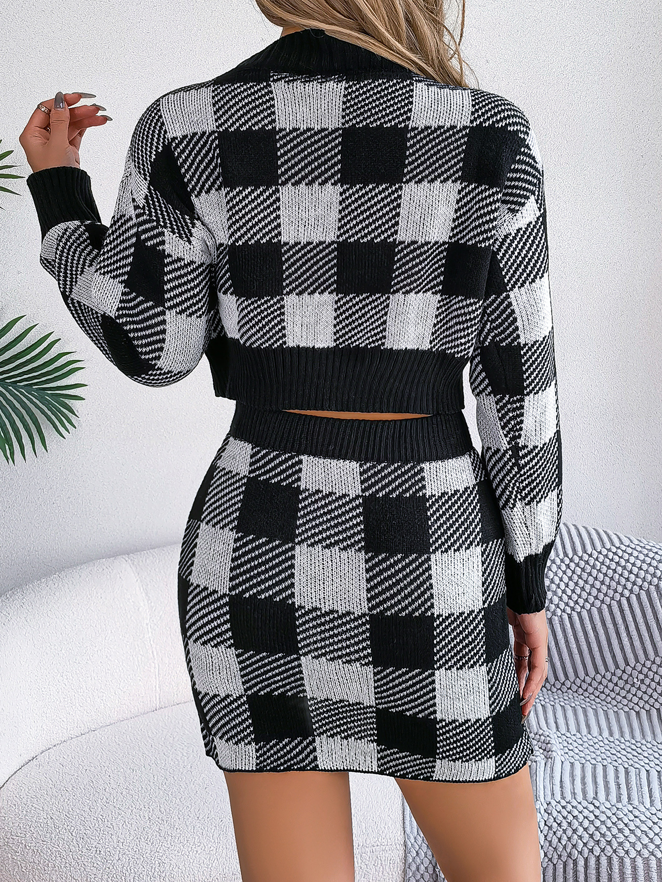 Autumn Winter Casual Color Contrast Check Long Sleeves Cropped Sweater Sheath Skirt Set Women Clothing