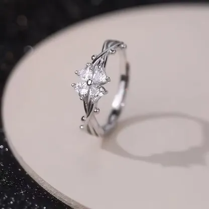 Sterling S925 Silve + 5A Zircon | Sparkling Four-Leaf Clover Ring | Nickel-Free Plating