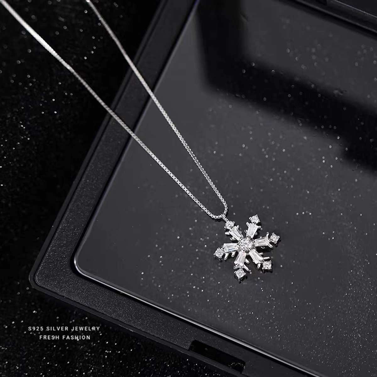 Sterling S925 Silve + 5A Zircon | Christmas Rotating Zircon Snowflake Necklace ​ | Christmas gift jewelry
