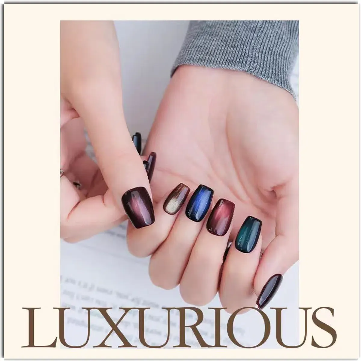 Liquid Hologlam Press-On Nails | Short Coffin Shape | Medium Almond Shape |Iridescent Magnetic Cat Eye Effect| Handcrafted press-on nails