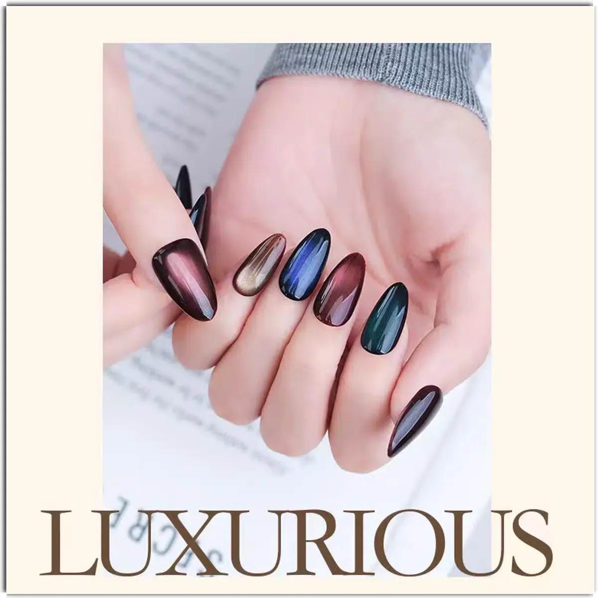 Liquid Hologlam Press-On Nails | Short Coffin Shape | Medium Almond Shape |Iridescent Magnetic Cat Eye Effect| Handcrafted press-on nails