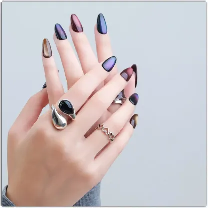 Liquid Hologlam Press-On Nails | Short Coffin Shape | Medium Almond Shape |Iridescent Magnetic Cat Eye Effect| Handcrafted press-on nails